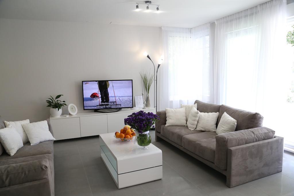 Beach Apartments Dumicic Podstrana Quarto foto